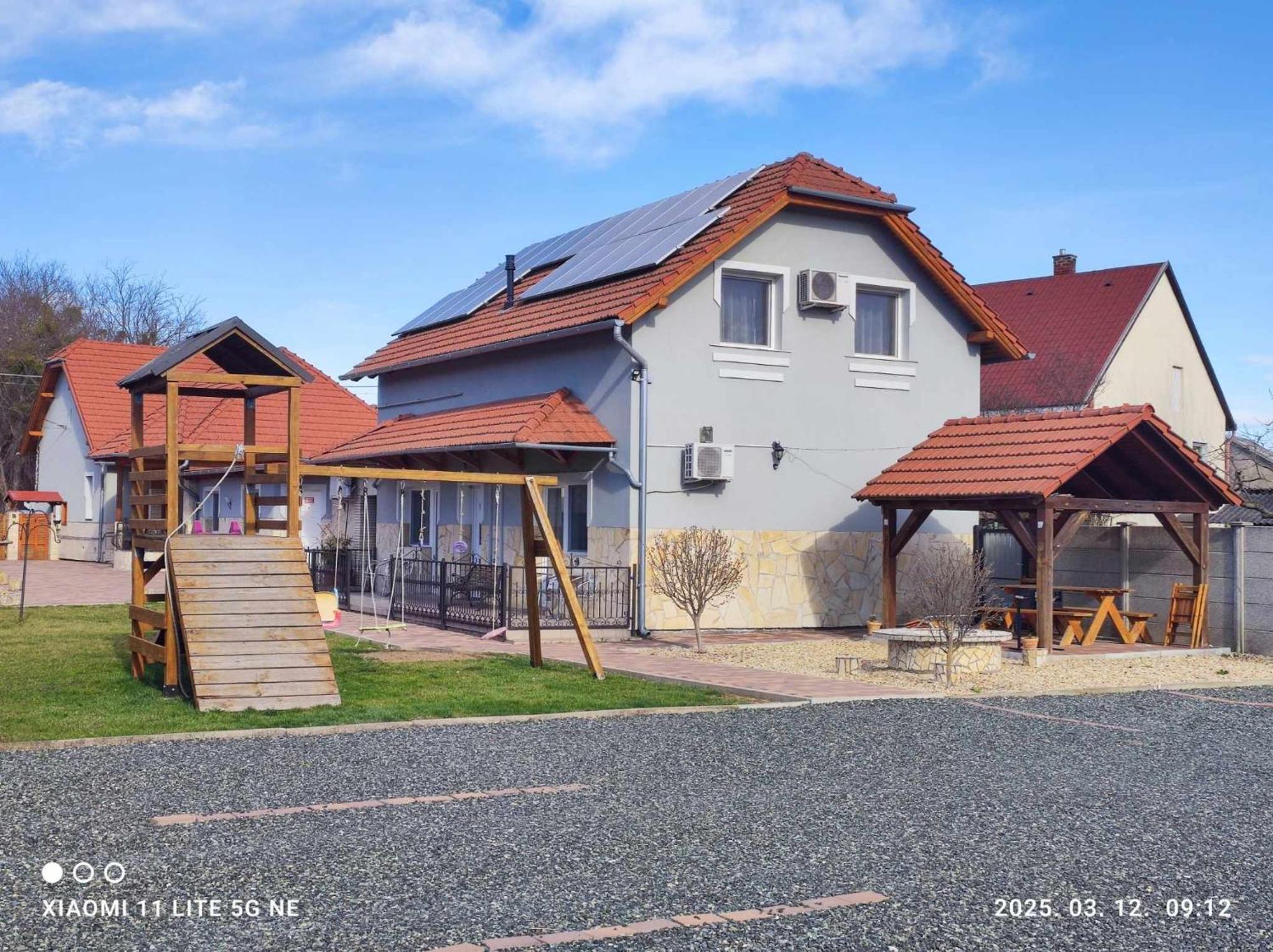 Aranyhal Apartman Шарвар Екстер'єр фото